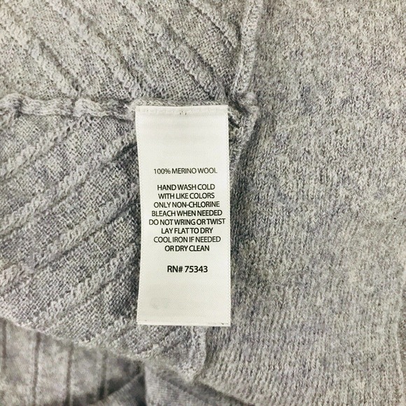 Tahari Women's Small Sweater Gray Merino Wool Open Draped Collar Cardigan BJ30 - Picture 4 of 5